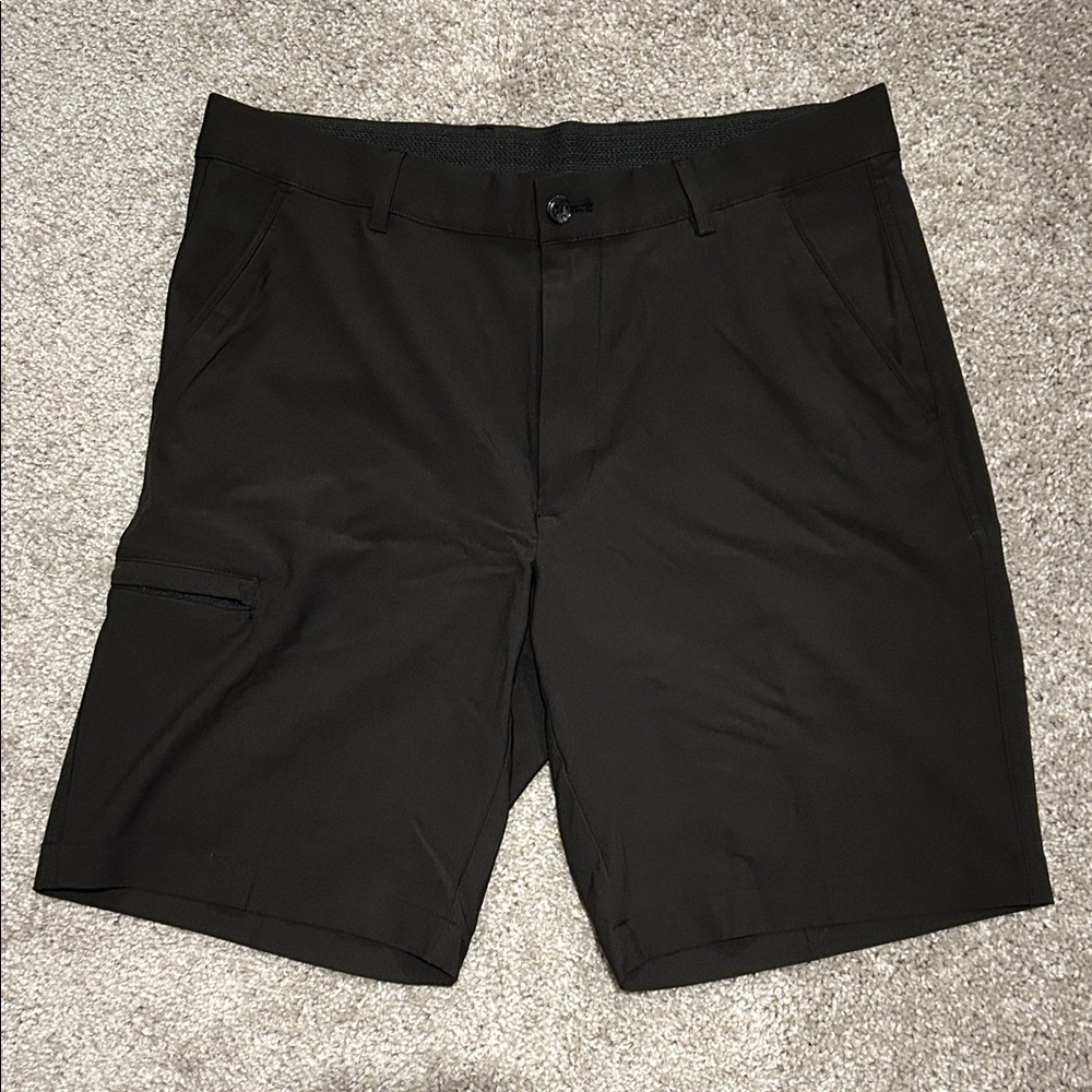 Greg Norman Collection Black Cargo Shorts
